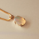 14K Solid Gold Vintage Opal Pendant – Timeless Luxury Jewelry