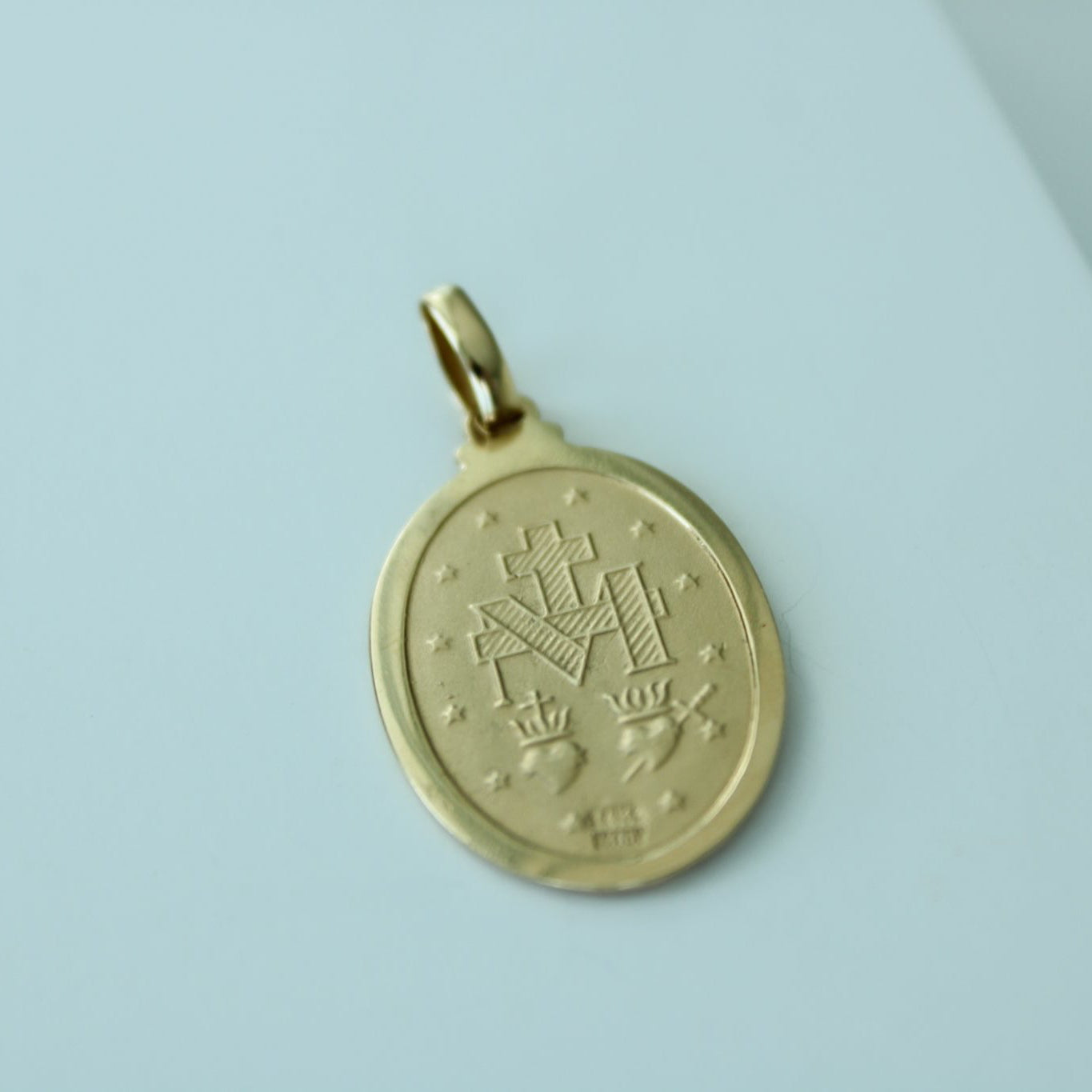 14K solid yellow gold Miraculous Medal pendant featuring the Virgin Mary – Laraquel Jewelry