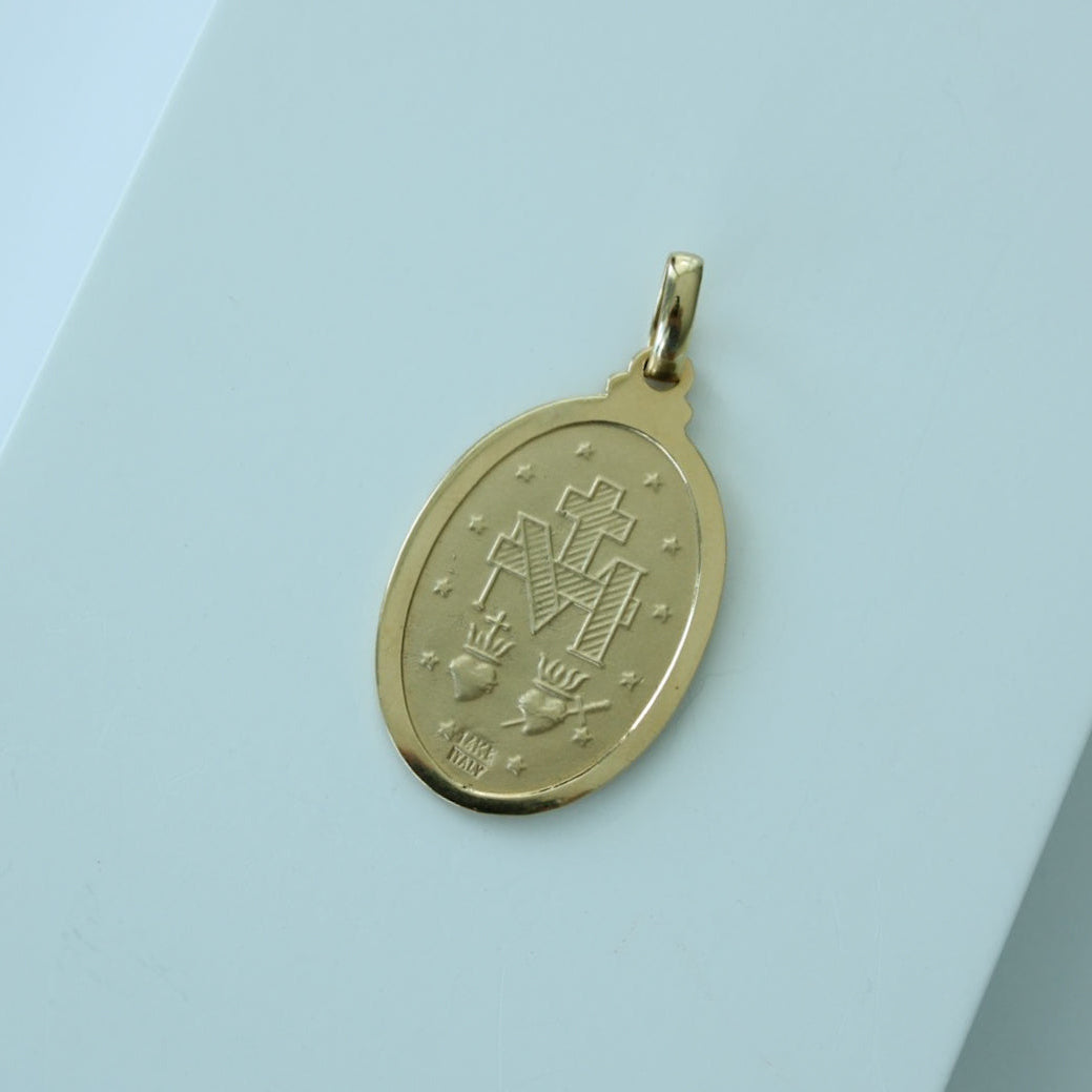 14K solid yellow gold Miraculous Medal pendant featuring the Virgin Mary – Laraquel Jewelry