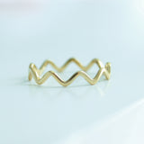 14K Solid Yellow Gold Wavy Minimalist Ring