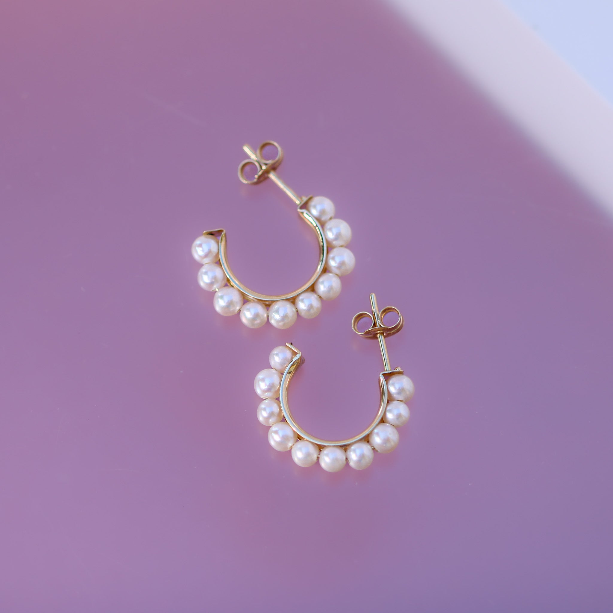 14K Solid Yellow Gold Pearls Open Hoops Earrings